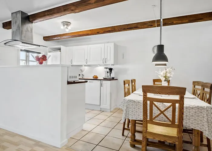 アパート Beautiful Apartment In Tommerup *