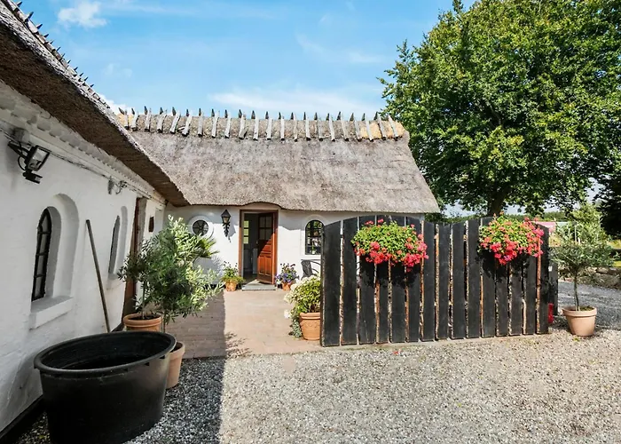 Beautiful Apartment In Tommerup